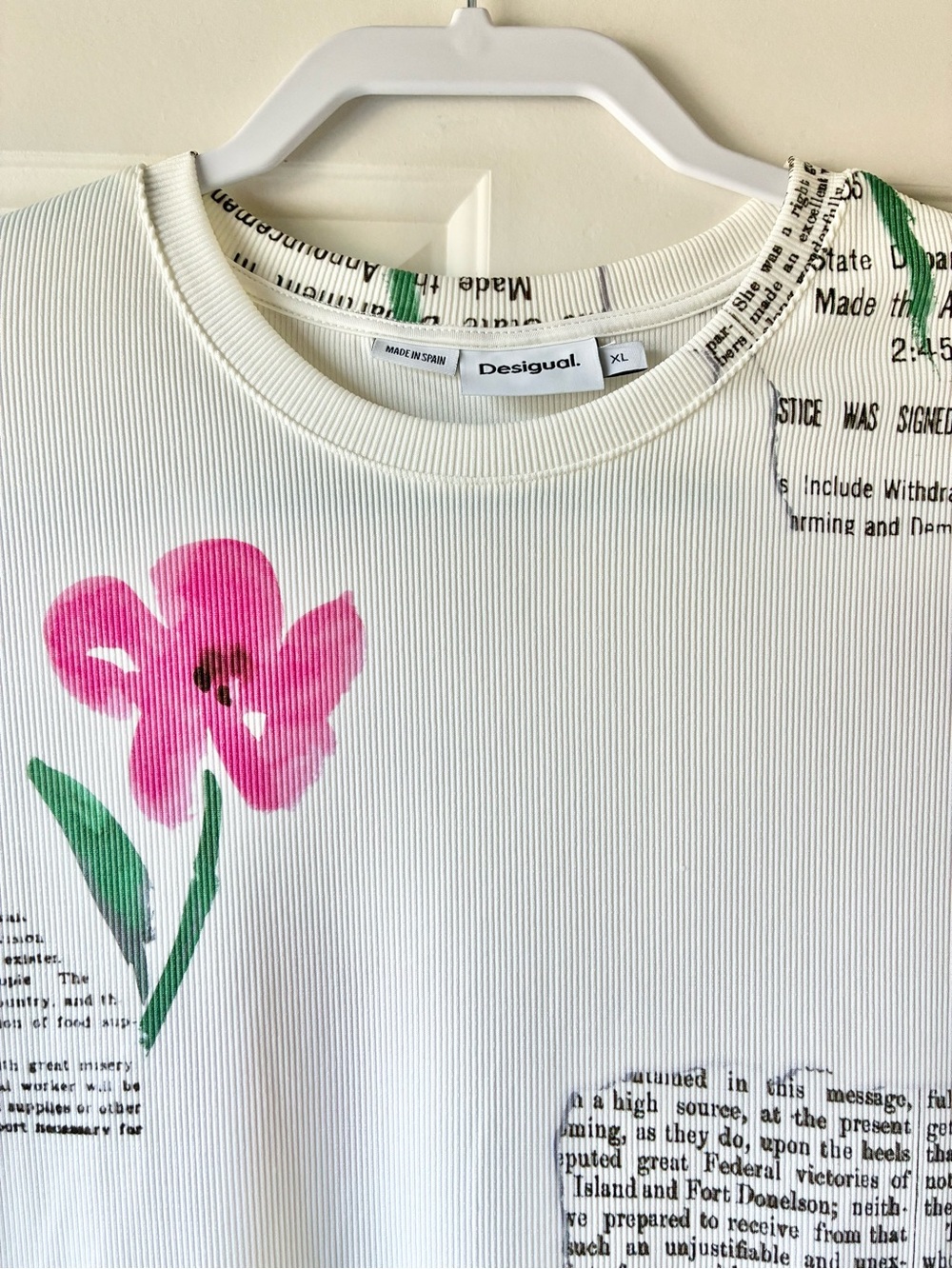 Desigual Floral Newspaper T-Shirt Short Sleeve Size L NWOT - Picture 7 of 16